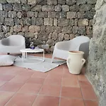 Dammuso Surya Oleandro Pantelleria