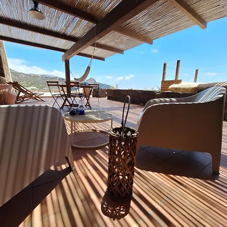Dammuso Surya Oleandro Tatil Evi Pantelleria