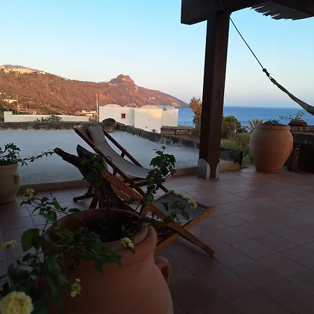 Semesterbostad Dammuso Dell'oleandro Pantelleria