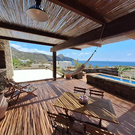 Dammuso Surya Oleandro Pantelleria